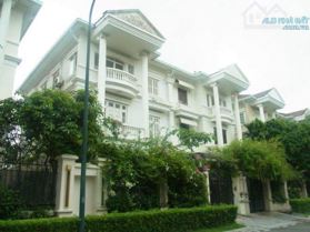 Bán nhà mặt phố Nguyễn Hoàng Tôn, Tây Hồ, DT 180m2 - LH: 0982407729
