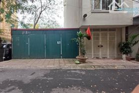 Bán nhà mặt phố An Dương Vương, Tây Hồ, DT 110m2 - LH: 0918995889