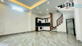 Bán nhà mặt phố Khương Trung, Thanh Xuân, DT 35m2 - LH:  0978721987