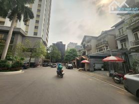 Bán nhà mặt phố Nguyễn Trãi, Thanh Xuân, DT 190m2 - LH: 0966639338