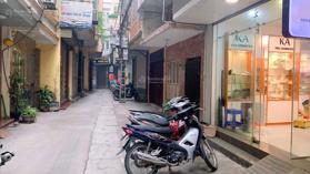 Bán nhà Đê La Thành nhỏ ngay gần ngã 6 Ô Chợ Dừa. LH - 0915222366