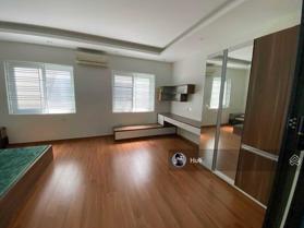 Bán nhà ngõ 318 La Thành, Ô Chợ Dừa, cho thuê dòng tiền. LH - 0378285537