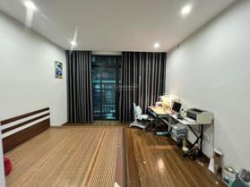 Bán lại nhà Đống Đa, sổ vuông đét oto tận cửa DT 44m2, MT4m. LH - 0988474182