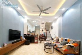 Bán nhà mặt phố Trung Văn, Nam Từ Liêm, DT 50m2 - LH: 0866079862