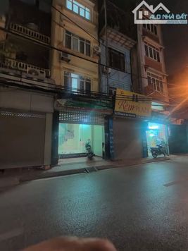 Bán nhà mặt phố Trung Văn, Nam Từ Liêm, DT 50m2 - LH: 0943416622