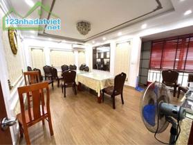  Bán nhà mặt phố Đỗ Đức Dục, Nam Từ Liêm, DT 207m2 - LH:0964769634