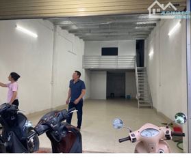 Bán nhà mặt phố Hữu Hưng, Nam Từ Liêm, DT 51m2 - LH: 0977164491