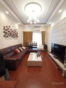 Bán nhà tại phố Nguyễn Chí Thanh, Ba Đình - DT: 60m2 - LH: 0977712604