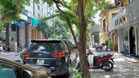 Bán đất tại đường Ngô Thì Nhậm, quận Hai Bà Trưng dt 140m2 - LH: 0976031905