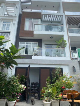 Bán nhà phố KDC Conic 13B ở quận Bình Chánh - LH: 0932089007