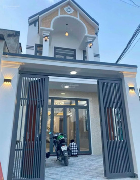 Bán nhà mặt tiền Đinh Đức Thiện Bình Chánh - LH: 0327886302