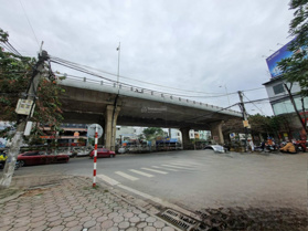 Bán đất mặt phố Dương Văn Bé, quận Hai Bà Trưng dt 185m2 - LH: 0928185898