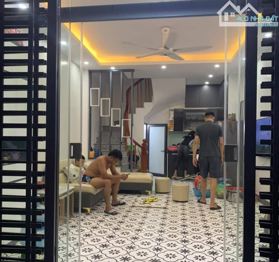 Bán nhà mặt phố Miêu Nha, Nam Từ Liêm, DT 70m2 - LH: 0902157365