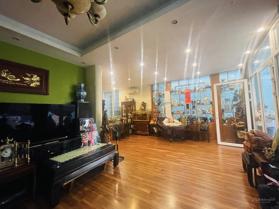 Bán biệt thự tại Liễu Giai, Ba Đình, DT: 290m2, MT: 13m - LH: 0868844278