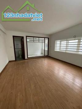 Bán nhà mặt phố Mễ Trì Thượng, Nam Từ Liêm, DT 85m2 - LH: 0824564222