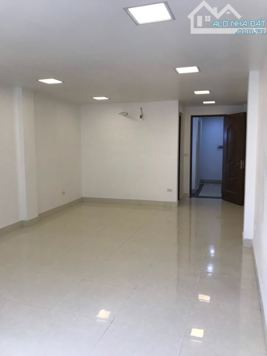 Bán nhà mặt phố Trần Văn Lai, Nam Từ Liêm, DT 50m2 - LH: 0989132373