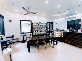 Bán nhà mặt phố Tô Ngọc Vân, Tây Hồ, DT 176m2 - LH: 0902508588