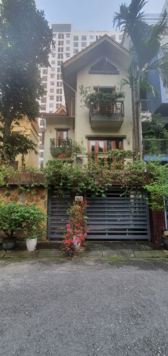 Bán biệt thự Nguyễn Tuân, Thanh Xuân, DT 175m2 - LH: 0934 056 982