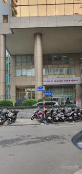 Bán nhà 5 tầng mặt phố cổ Hoàn Kiếm, 30m - LH: 0941865681