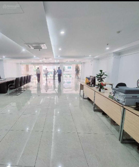 Bán tòa nhà mặt phố Trần Hưng Đạo, Hoàn Kiếm, 270m - LH: 0936656594