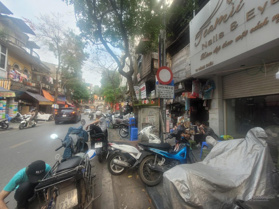 Bán nhà mặt phố Hàng Chiếu, Hoàn Kiếm, 160m - LH: 0971556995