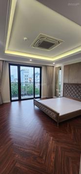 Bán nhà mặt phố Khương Đình, Thanh Xuân, DT 105m2 - LH: 0389731808