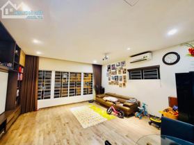 Bán nhà mặt phố Lý Thái Tổ, Hoàn Kiếm, DT 68m2 - LH: 0944717909