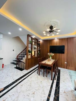 Bán nhà mặt phố Đặng Xuân Bảng, Hoàng Mai, DT 38m2 - LH: 0989082220