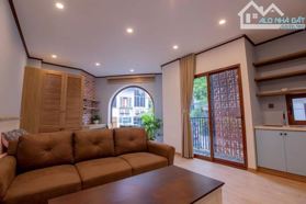 Bán Nhà Mặt Phố Hàng Gà, Hoàn Kiếm, DT 40m2 - LH: 0936367270