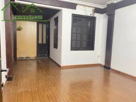 Bán Nhà Mặt Phố Hàng Gà, Hoàn Kiếm, DT 90m2 - LH: 0868844278