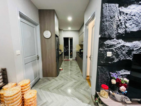 Bán căn hộ BLV 2PN/2WC, 79m2, Bình Tân - LH: 0902224304