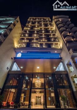 Bán nhà mặt phố Yết Kiêu, Hai Bà Trưng, DT 239m2 - LH: 0988838927