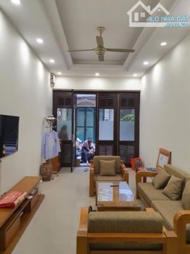 Bán nhà riêng phố Vân Đồn, Hai Bà Trưng, DT 50m2 - LH: 0975369111