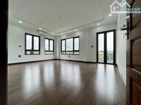 Bán nhà mặt phố Võ Thị Sáu, Hai Bà Trưng, DT 80m2 - LH: 0985764686