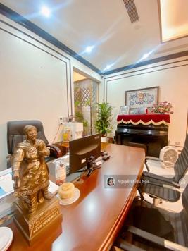 Bán nhà mặt phố Châu Long, Ba Đình, DT 105m2 - LH: 0825256166