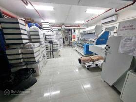 Bán nhà mặt phố Dương Văn Bé, Hai Bà Trưng, DT 140m2 - LH: 0979384836