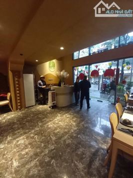 Bán nhà mặt phố Nguyễn Đình Chiểu, Hai Bà Trưng, DT 100m2 - LH: 0866135592