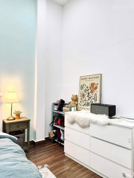 Bán nhà riêng 2 lầu đường Nguyên Hồng, Bình Thạnh, 40m2 - LH: 0779195777