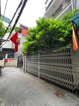 Bán nhà mặt ngõ Lạc Long Quân, Cầu Giấy, 104m2 - LH: 0985610968