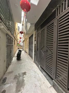 Bán tòa CCMN Xuân Thủy, Cầu giấy 43m2, 5 tầng - LH: 0347269248