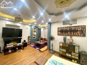 Bán nhà mặt phố Tạ Quang Bửu, Hai Bà Trưng, DT 117m2 - LH: 0972024768