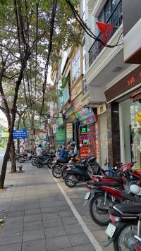 Bán nhà mặt phố Giảng Võ, Ba Đình, DT 40m2 - LH: 0916624017