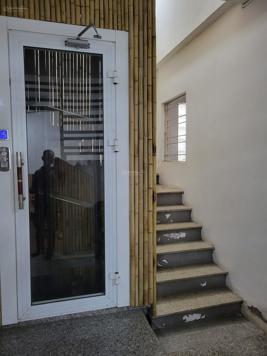 Bán nhà mặt phố Quán Thánh, Ba Đình, DT 282m2 - LH: 0989789965