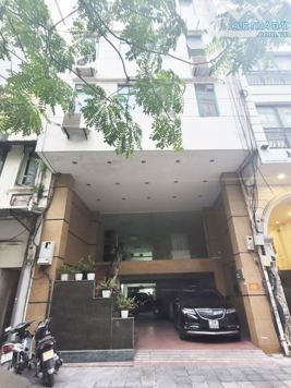 Bán nhà mặt phố Lý Văn Phúc, Ba Đình, DT 105m2 - LH: 0903267683