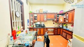 Bán nhà mặt phố Linh Lang, Ba Đình, DT 68m2 - LH: 0915229868