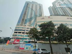 Bán nhà mặt phố Long Biên 2, Long Biên, DT 230m2 - LH:  0974235858