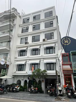 Bán nhà mặt phố Trần Huy Liệu, Ba Đình, DT 169m2 - LH: 0977048296