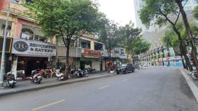 Bán tầng trệt 30 Tôn Thất Thiệp, Quận 1, DT: 4x17.9 - LH: 0903936272