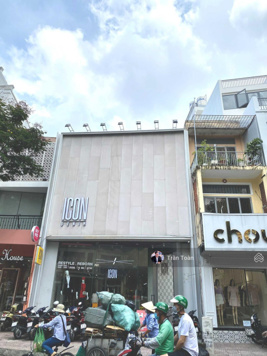 Bán nhà 2 mặt tiền Nguyễn Công Trứ, Q. 1, 160m2 - LH: 0918462562