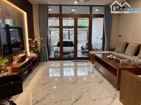 Bán nhà mặt phố Đoàn Khuê, Long Biên, DT 110m2 - LH: 0905786909